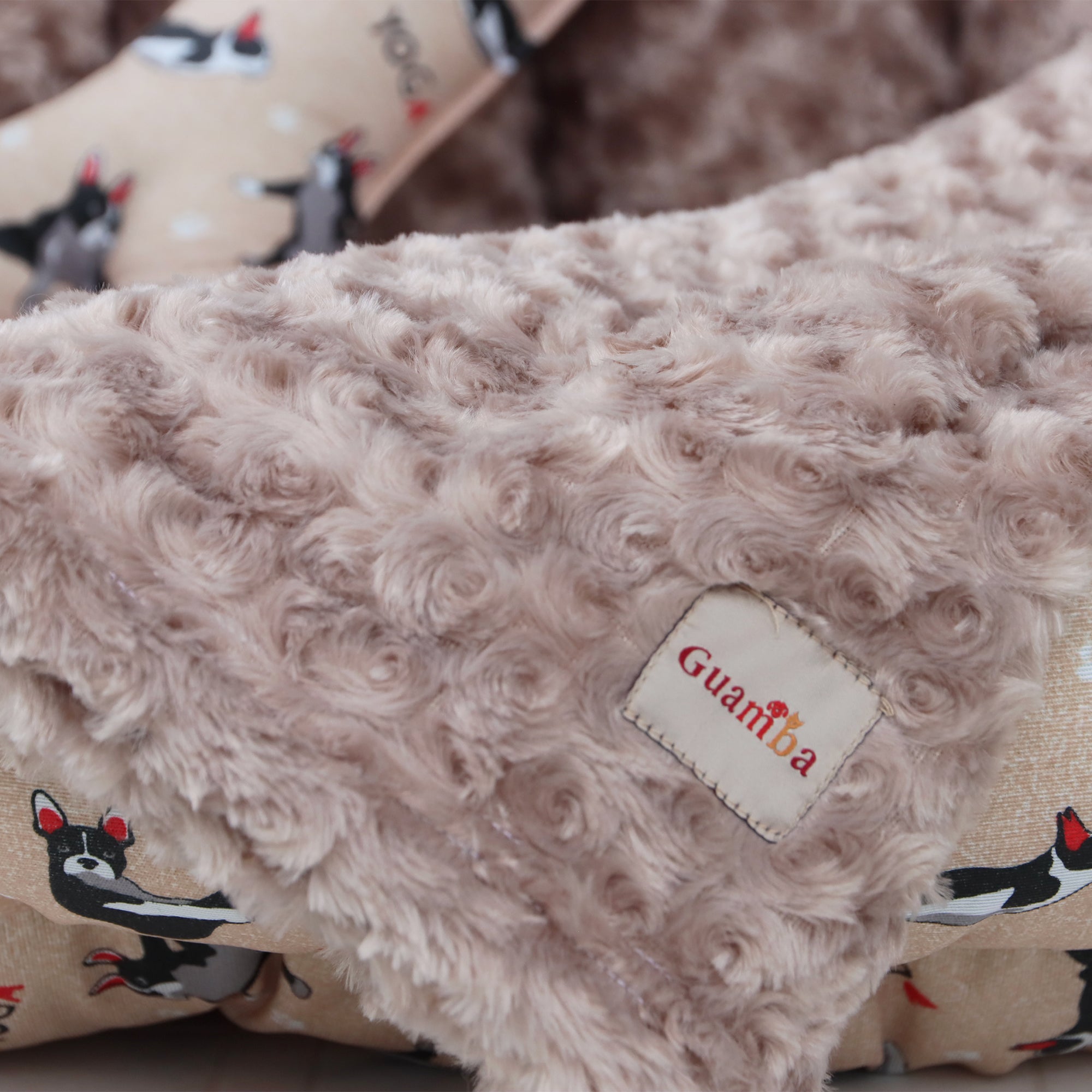 Cama Yogui en combo para mascotas