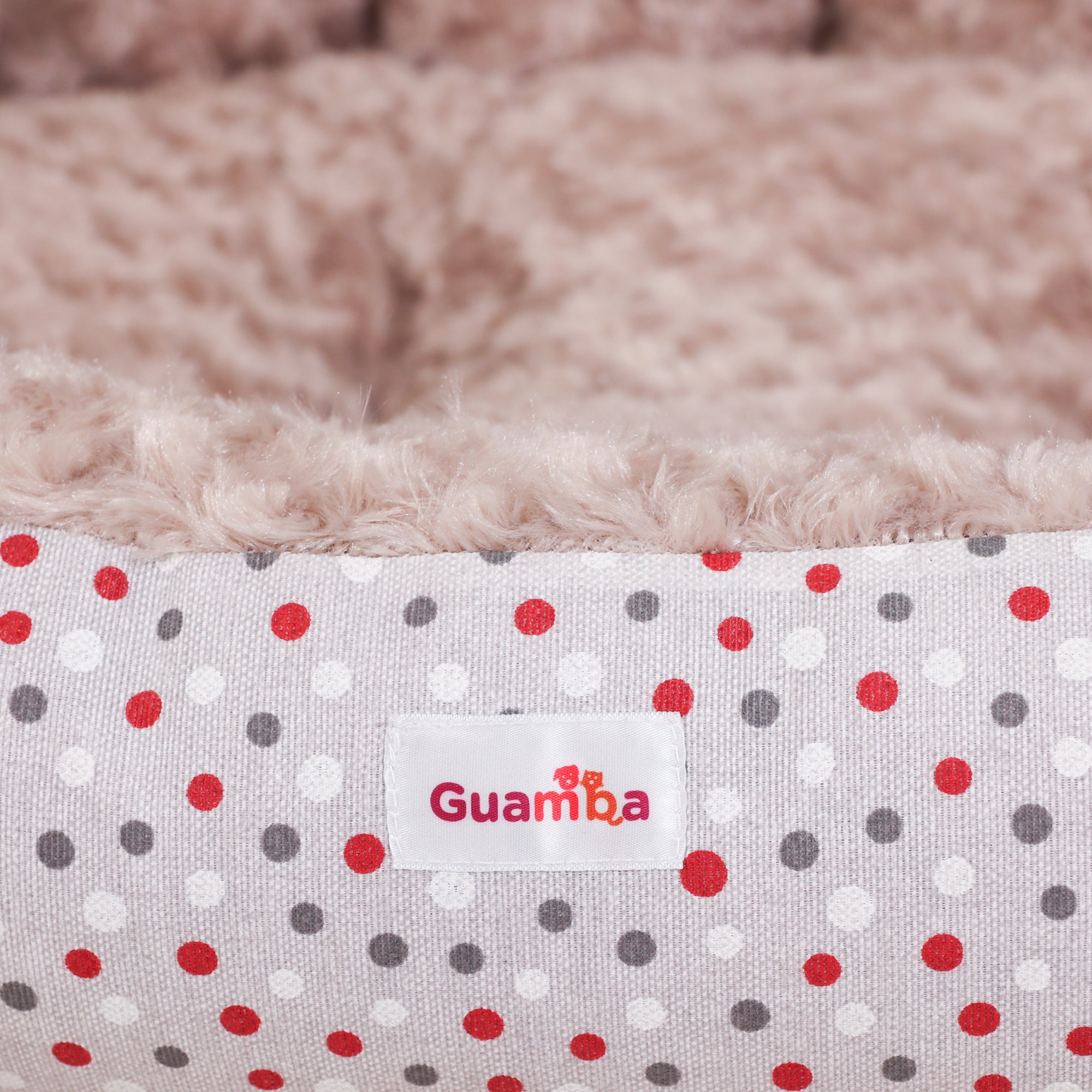 cama para perro y gato arlequín